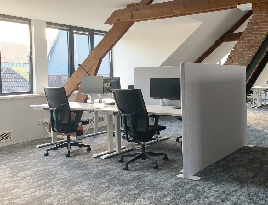 Wat is het verschil tussen een werkstoel en een bureaustoel?