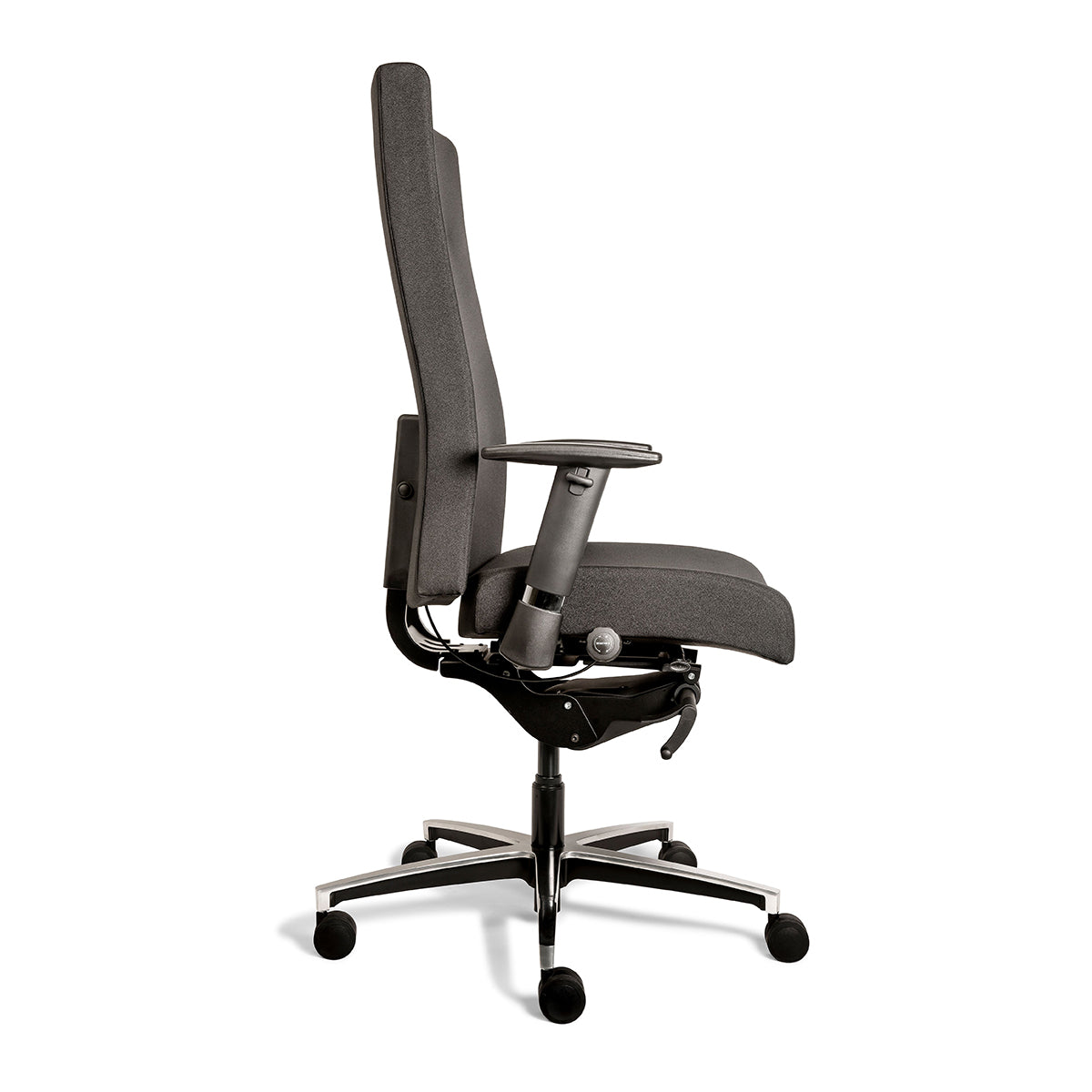 Bureaustoel Junna Heavy gezien vanaf de zijkant en uitgevoerd in het zwart