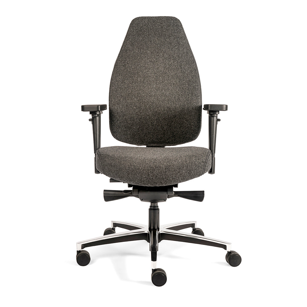 De Bureaustoel Therapod X in wolvilt middengrijs gezien vanaf de voorkant met alu voetkruis