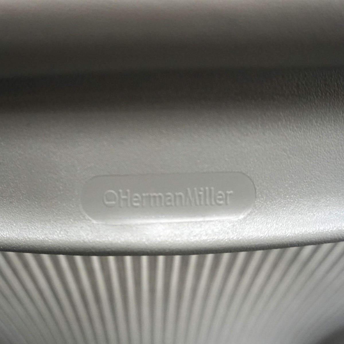 Refurbished Herman Miller Aeron type C, titanium foto 9