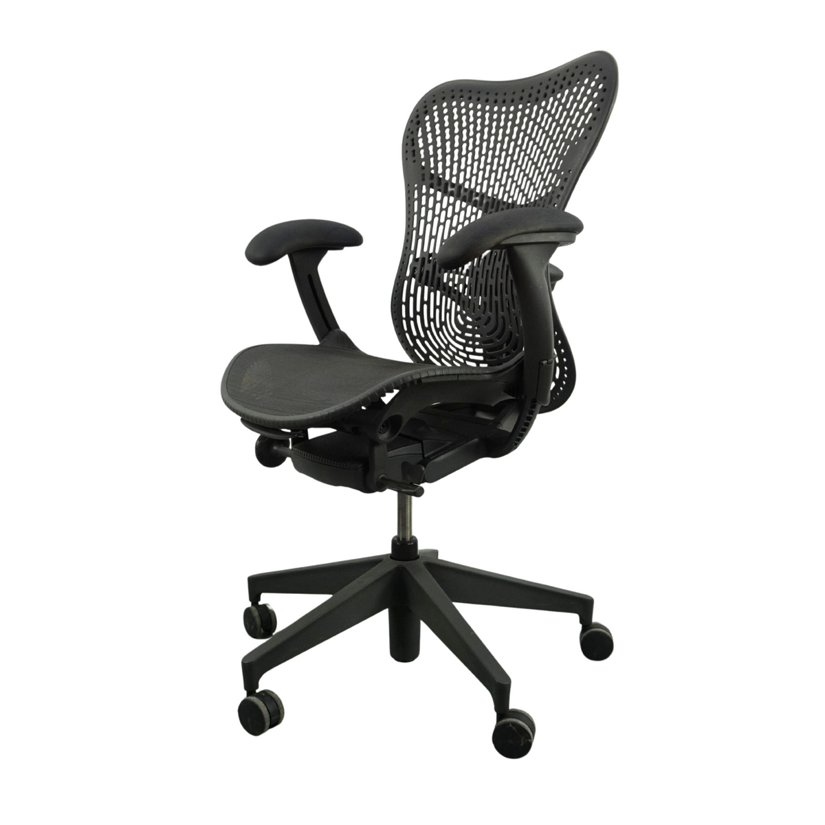 Refurbished Herman Miller Mirra 2, graphit en zwart