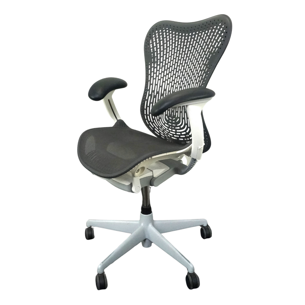 Refurbished Herman Miller Mirra 2, antraciet met wit en zwart