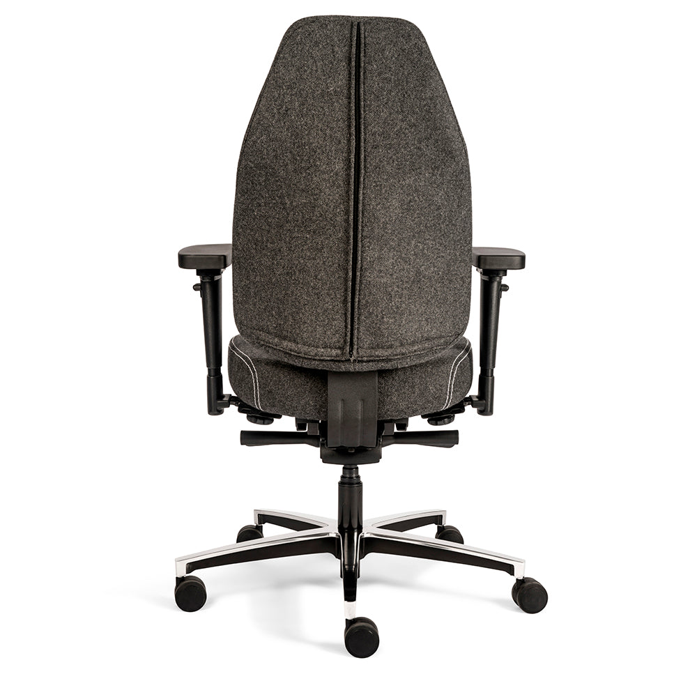 Achteraanzicht van Bureaustoel Therapod X in donkergrijs wolvilt op een alu voetkruis met kenmerken de achterkant