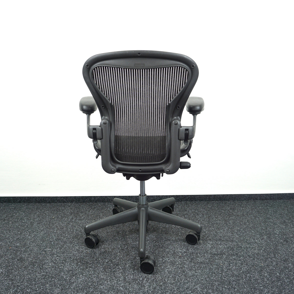 Refurbished Herman Miller Aeron type A, antraciet foto 4