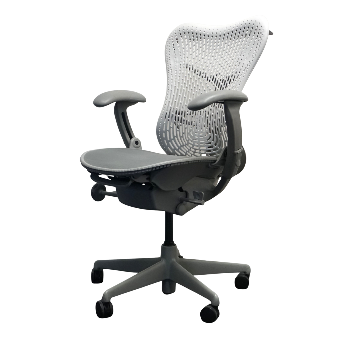 Refurbished Herman Miller Mirra 1, grijs en lichtgrijs met kledinghanger