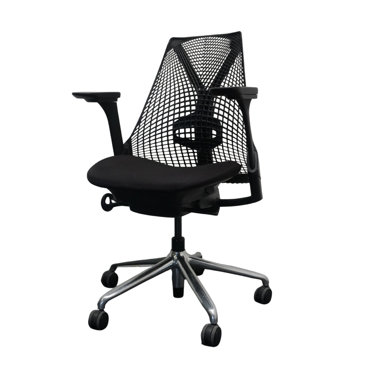 Refurbished Herman Miller Sayl bureaustoel, zwart met aluminium voetkruis
